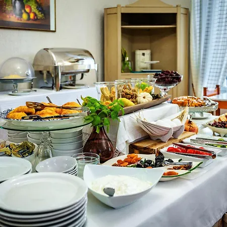 Comfort By Maliamare Bed & Breakfast